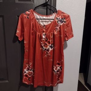 NWOT Beautiful Ladies Blouse